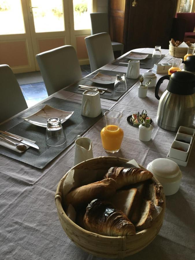 Bed and Breakfast La Valiniere Seur Екстер'єр фото